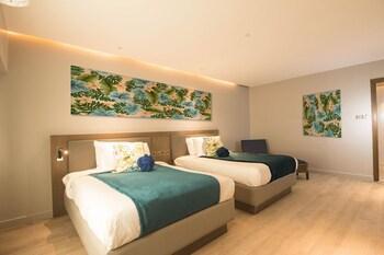 Pinnacle Boracay